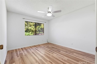 NEWLY REFRESHED END-UNIT IN LOMITA PINES | LIGHT, BRIGHT & - photo 25