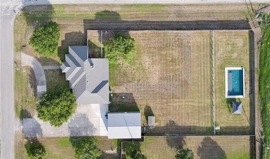 Welcome to 100 Lone Oak in Portland, Texas - a beautifully - photo 32