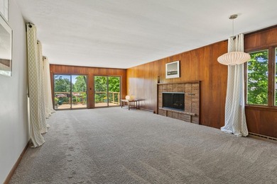 Mid Century sprawling home offers so many spaces to entertain - photo 2
