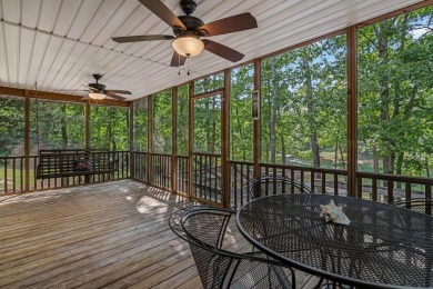 Charming 1 bed/1 bath updated cottage on Smith Lake, move-in - photo 12