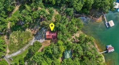 Charming 1 bed/1 bath updated cottage on Smith Lake, move-in - photo 16