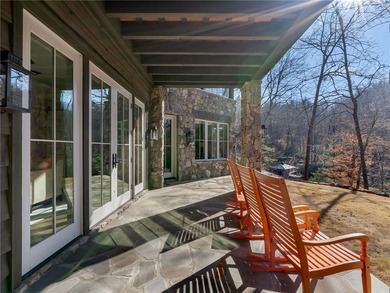 Nestled at the end of a quiet cul-de-sac in The Cliffs at Keowee - photo 38