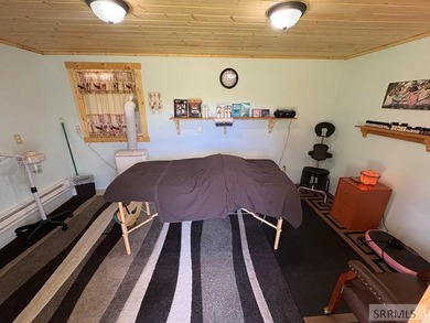 This one-of-a-kind horse property is a rare gem that doesn't - photo 42