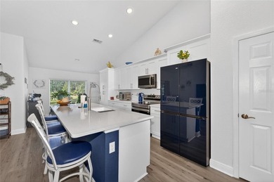 CALLING ALL FLORIDIANS! With just over 2400 square feet under - photo 15
