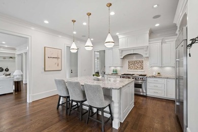 Welcome to this Exceptional Custom Estate nestled in the heart - photo 20