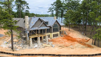 NEW CONSTRUCTION! This 6-bed, 5.5-bath custom Craftsman in The - photo 20