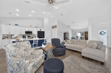 CALLING ALL FLORIDIANS! With just over 2400 square feet under - photo 21