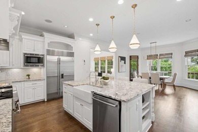Welcome to this Exceptional Custom Estate nestled in the heart - photo 25