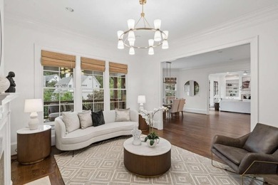 Welcome to this Exceptional Custom Estate nestled in the heart - photo 27
