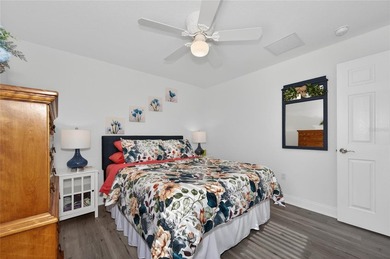 CALLING ALL FLORIDIANS! With just over 2400 square feet under - photo 37