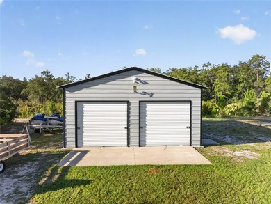 CALLING ALL FLORIDIANS! With just over 2400 square feet under - photo 42