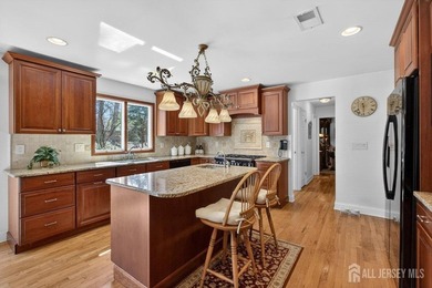 Custom built 5-bedroom Center Hall Colonial in one of East - photo 14