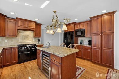 Custom built 5-bedroom Center Hall Colonial in one of East - photo 15