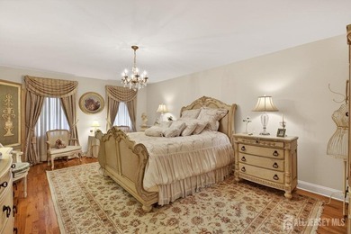 Custom built 5-bedroom Center Hall Colonial in one of East - photo 23