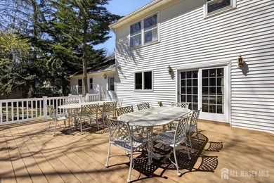 Custom built 5-bedroom Center Hall Colonial in one of East - photo 39