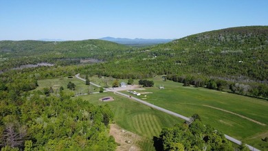 Whether you are looking for a peaceful getaway or a place to - photo 31
