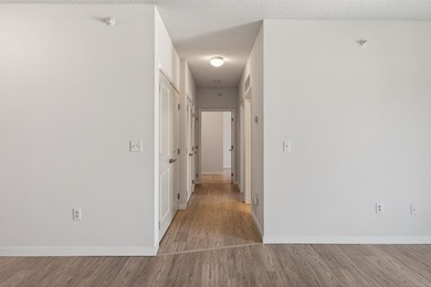 Beautifully updated condo in the heart of the highly - photo 33