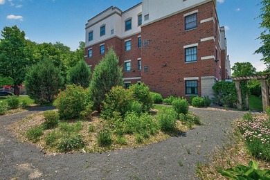 Beautifully updated condo in the heart of the highly - photo 42