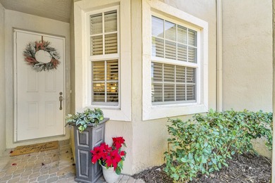 ENJOY GOLF VIEWS FROM THIS NICELY UPDATED TOWNHOUSE IN THE - photo 3