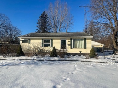 Lake Home Sale Pending in Holly, Michigan