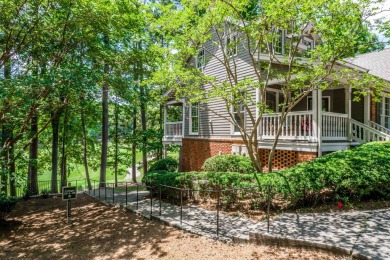 This 2 bedroom, *ready to move in* condo, is in great shape - Lake Condo For Sale in Greensboro, Georgia