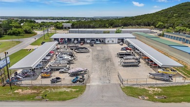 Stunning commercial property located on the Peninsula at PK with - photo 2