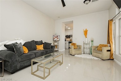 Beautifully appointed 4-bedroom, 2-bath home in Las Vegas' - photo 14