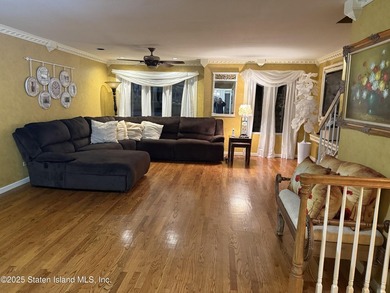 Welcome to this spacious 3-bedroom home offering multiple levels - photo 16