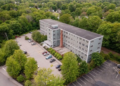 Welcome to the highly desirable Park Street Condominium - photo 1