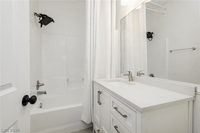 Beautifully appointed 4-bedroom, 2-bath home in Las Vegas' - photo 23