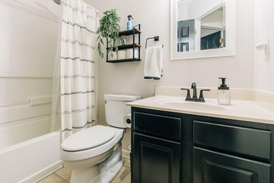 Welcome to this charming 3-bedroom, 2-bathroom home featuring a - photo 32