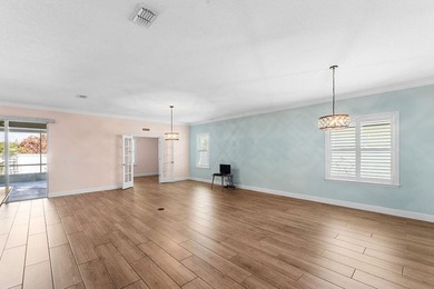 Welcome to this beautiful home in Torino with 4 Bedrooms, 3 - photo 13