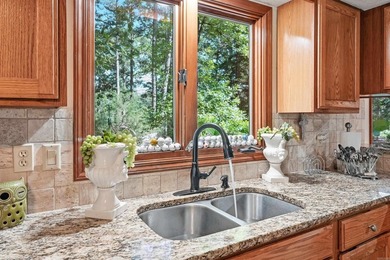 Nestled on three private lots overlooking Mountain Ranch Golf - photo 18