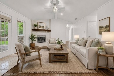 This one is a great find! FOUR bedroom, THREE bath home with - photo 6