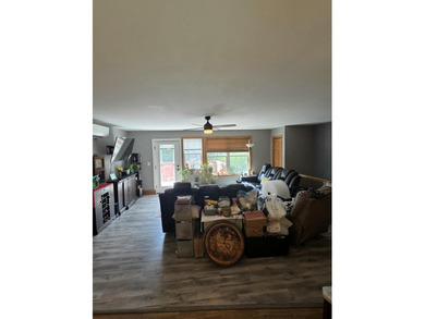 Looking for that waterfront home with a tranquil and peaceful - photo 12