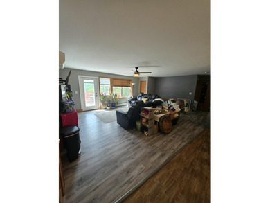Looking for that waterfront home with a tranquil and peaceful - photo 13