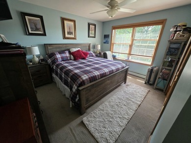 Looking for that waterfront home with a tranquil and peaceful - photo 18