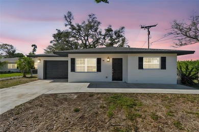 Manatee River Home For Sale in Bradenton Florida