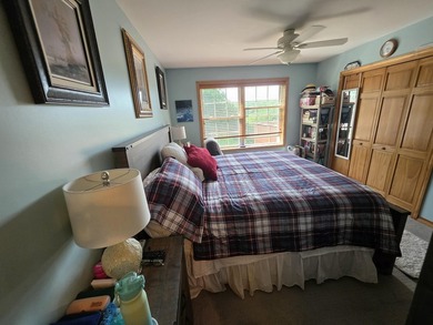 Looking for that waterfront home with a tranquil and peaceful - photo 21