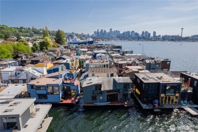 Lake Home For Sale in Seattle, Washington