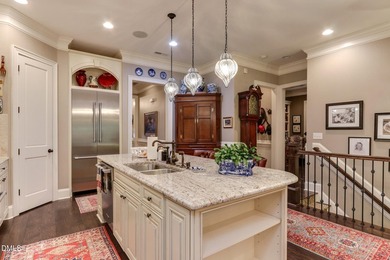 Luxury Living in Glen Lake South Experience the perfect blend of - photo 5