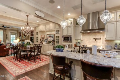 Luxury Living in Glen Lake South Experience the perfect blend of - photo 6