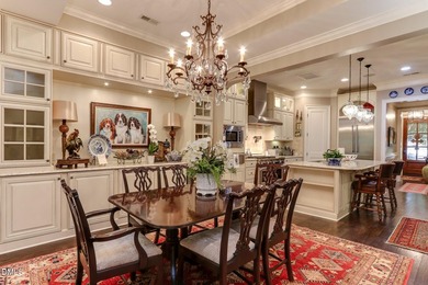 Luxury Living in Glen Lake South Experience the perfect blend of - photo 8