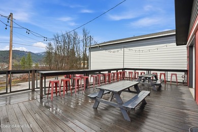 A Local Favorite ''The Grapple'' has built its reputation on - photo 8
