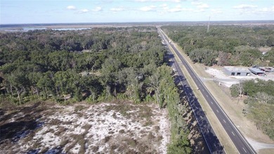 JUST REDUCED over 500K FOR A QUICK SALE! 18 Acres centrally - photo 7