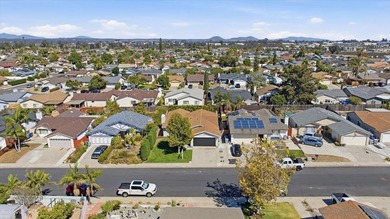 Completely remodeled just five years ago, this beautiful turnkey - photo 42