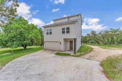 Experience the best of Hill Country lakefront living with this - photo 4