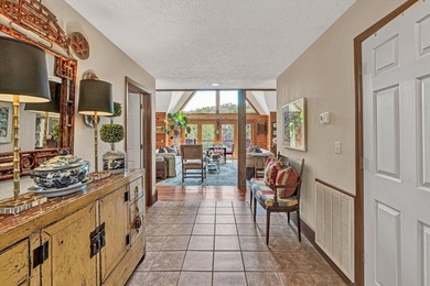 Lakefront property , 4 Bed 3 Bath log-style home in Lakeshore - photo 12