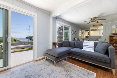 Nestled on desirable Harbour Island, this charming shingle-style - photo 12