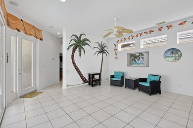 Pool home with a private courtyard design in the gated community - photo 13